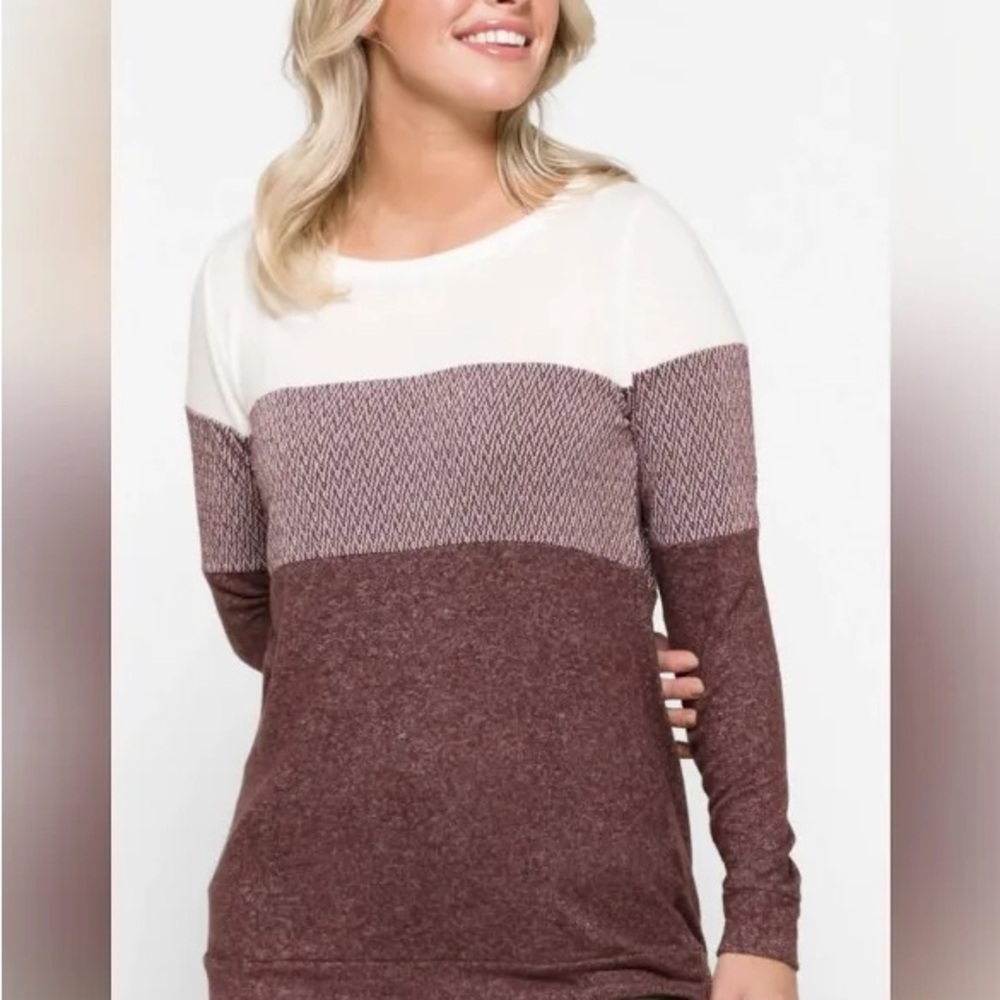 PINK CLOVER
Macy Mixed Material Colorblock Knit Top Medium